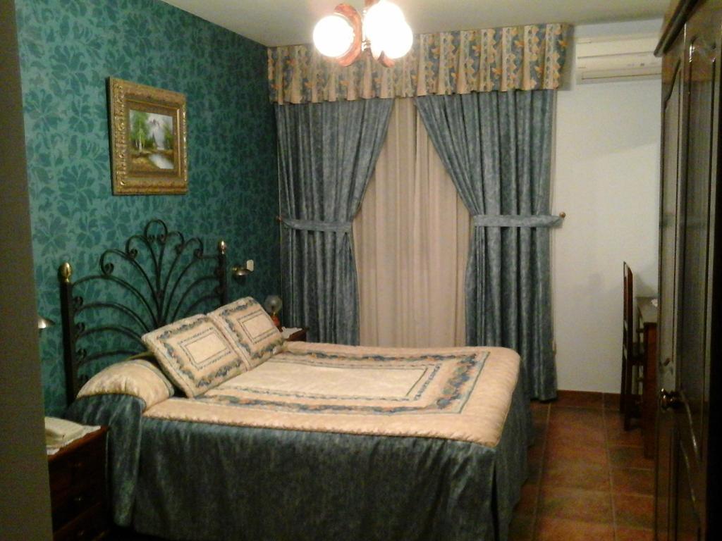 Vega de Espinareda Hostal Pinera מראה חיצוני תמונה